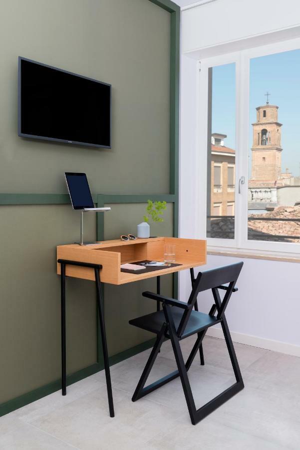 Fiorenzuola dʼArda Bnbiz - Coworking Hotel מראה חיצוני תמונה